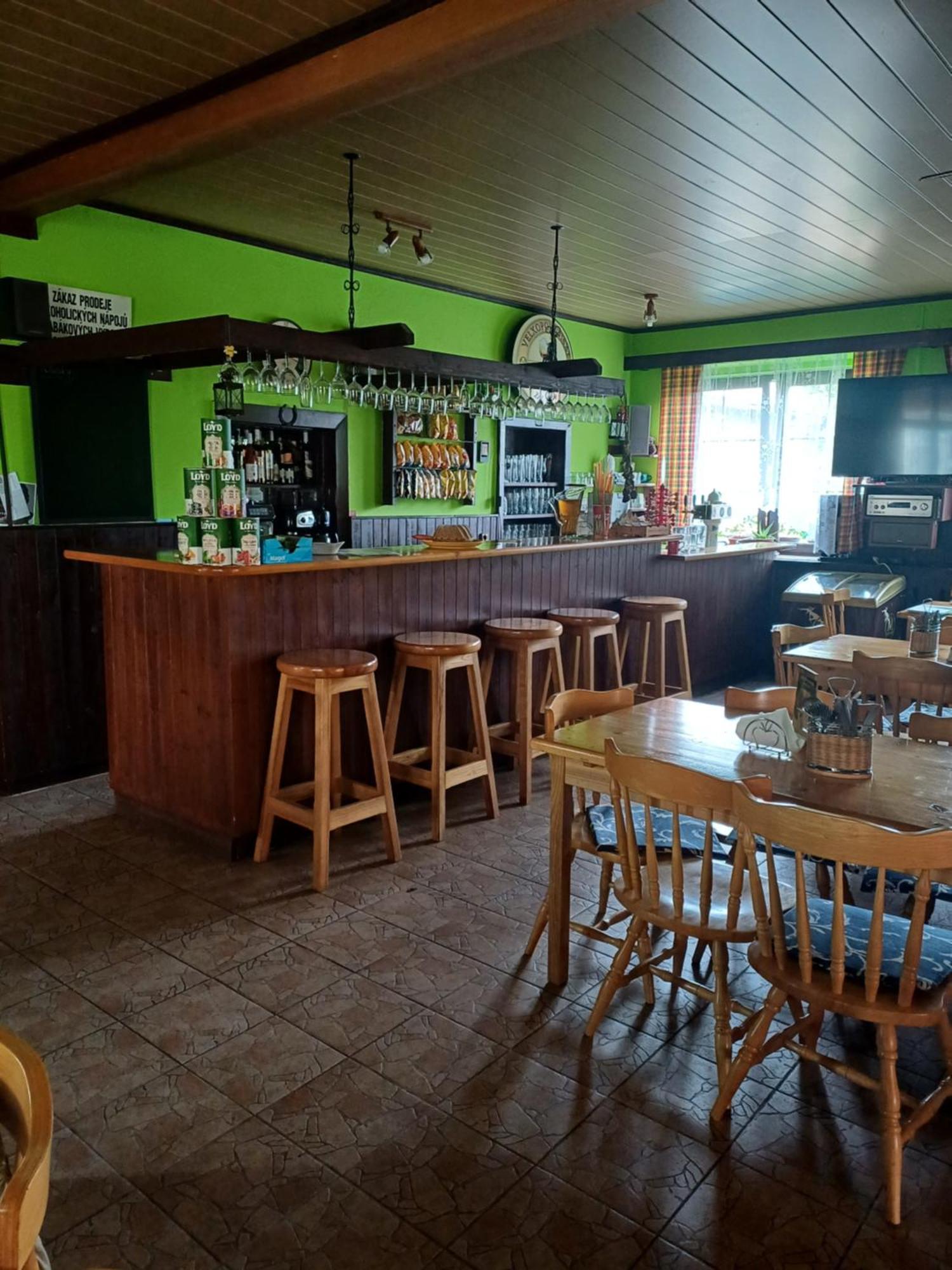 Prazova Bouda Hotel Dobre Luaran gambar